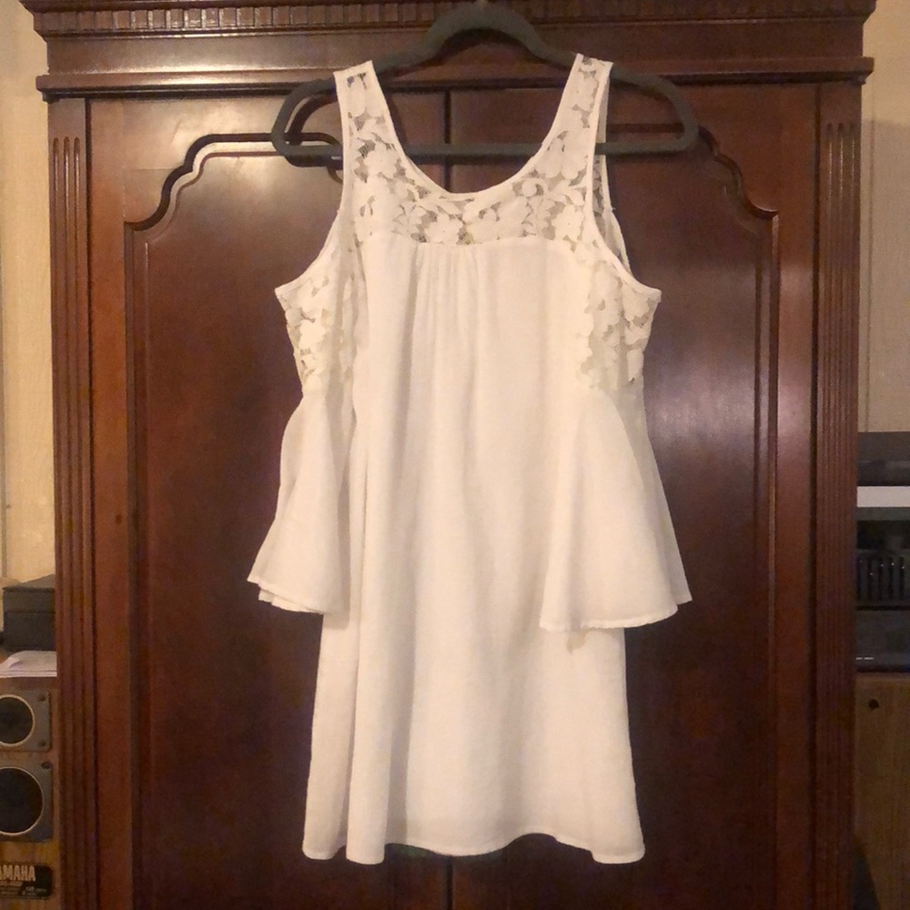 Cold Shoulder Miami Resort Wear white mini dress lace bell sleeves coverup S R2